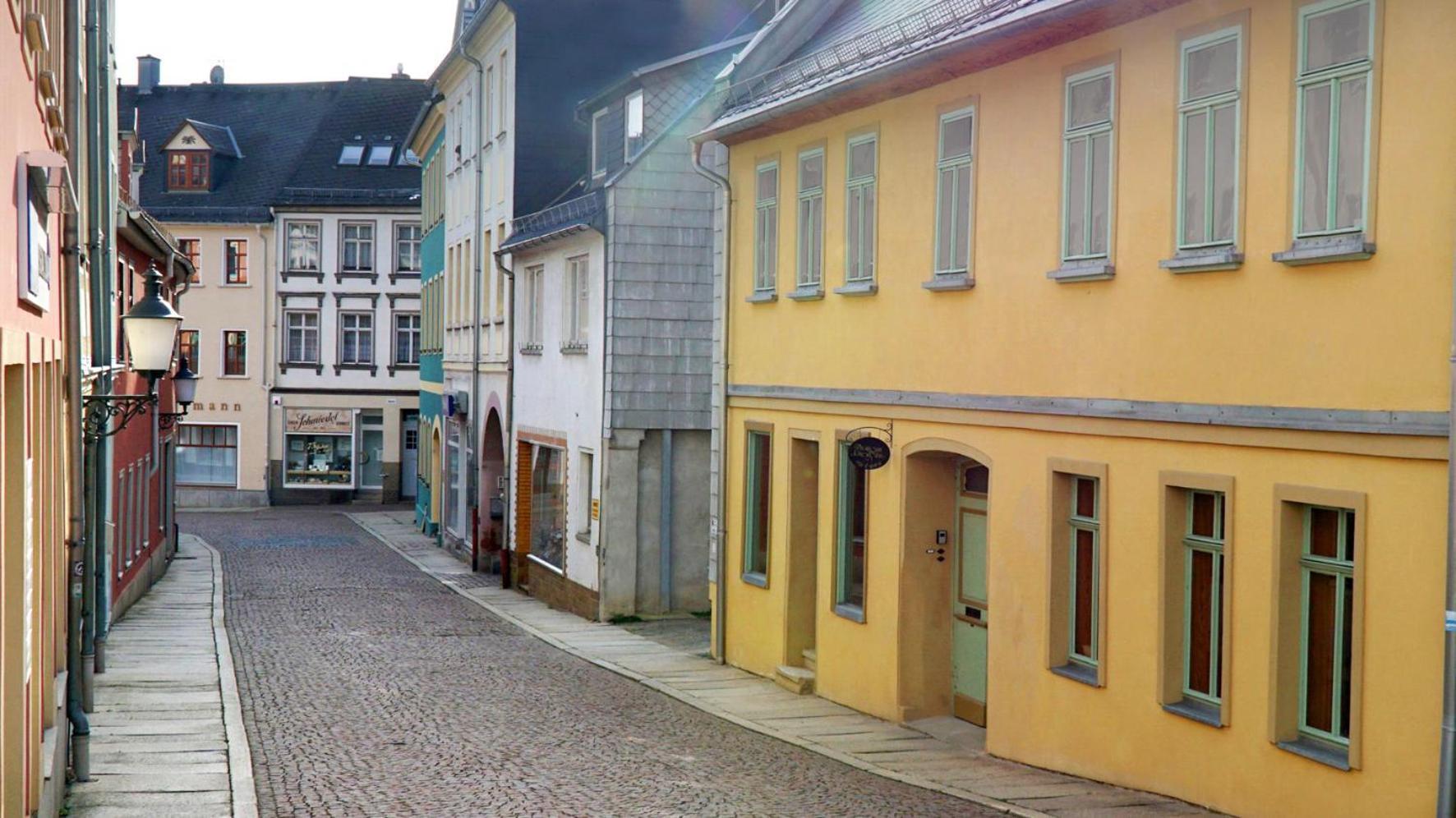 Zum Hirschstein Apartment